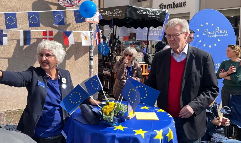 Erster Bürgermeister Ulrich von Kirchbach kurz vor Beginn seiner Rede.