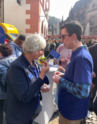 Auch die Verantwortlichen und unterstützenden Personen tauschten sich rege miteinander aus.
